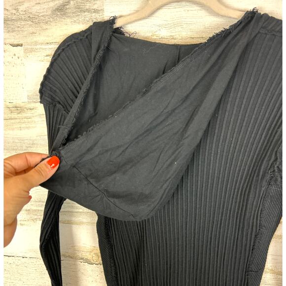 Indie Peace Women’s M Black Handmade Long Sleeve Boho Hoodie Top Rare NEW - Picture 5 of 6